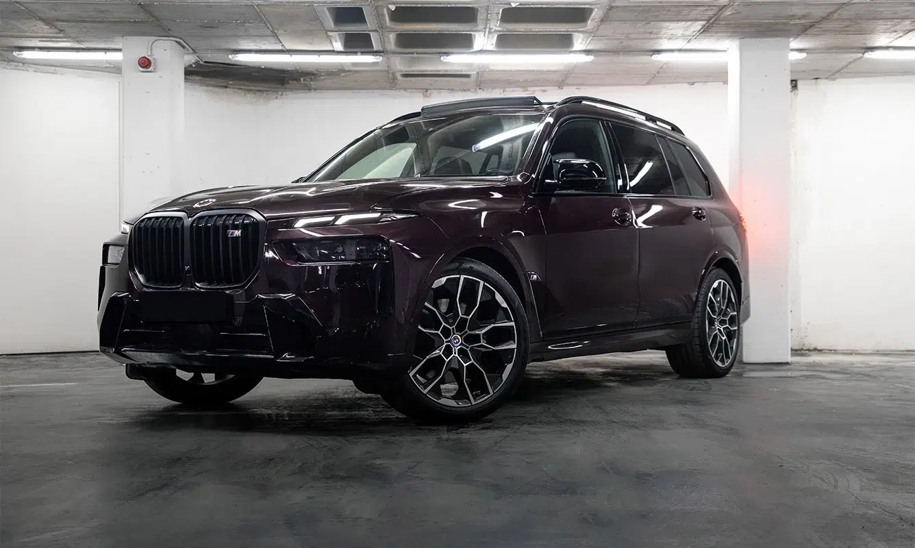 BMW X7 M Front